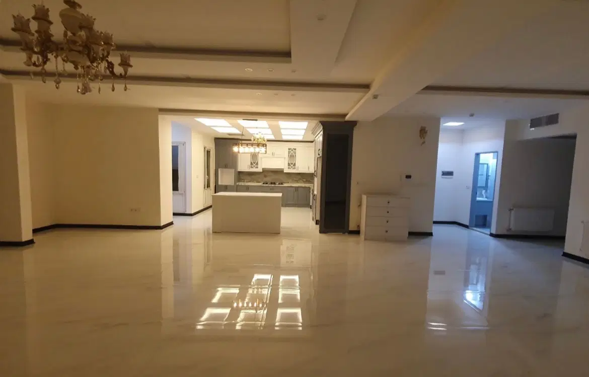 ۱۲۰ متر هنرستان ۳۱ فول امکانات شیک