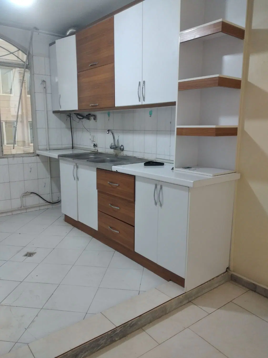 ۶۷ متر مشیریه فروشی
