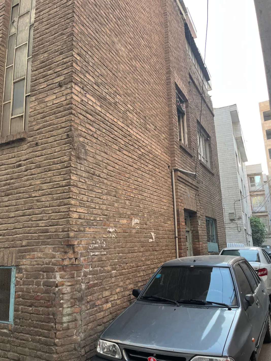 ملک کلنگی ۱۲۰متر با بر ۱۲بافت فرسوده