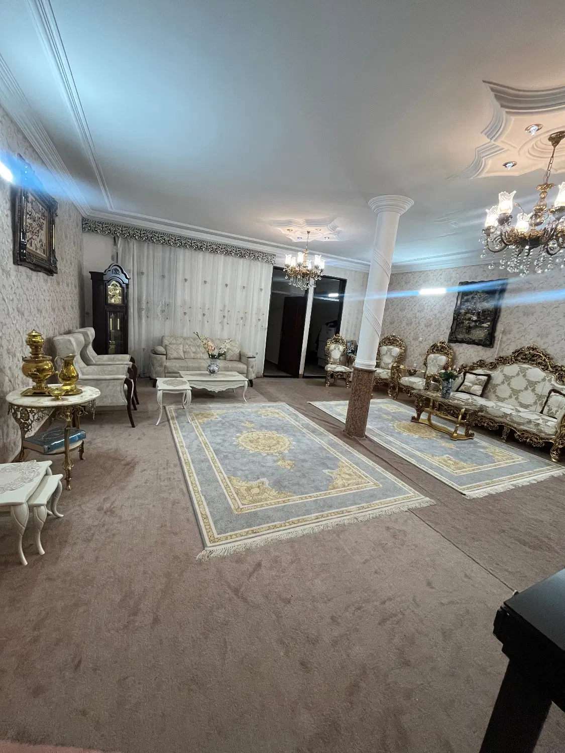 خانه سه طبقه در کوی صفا