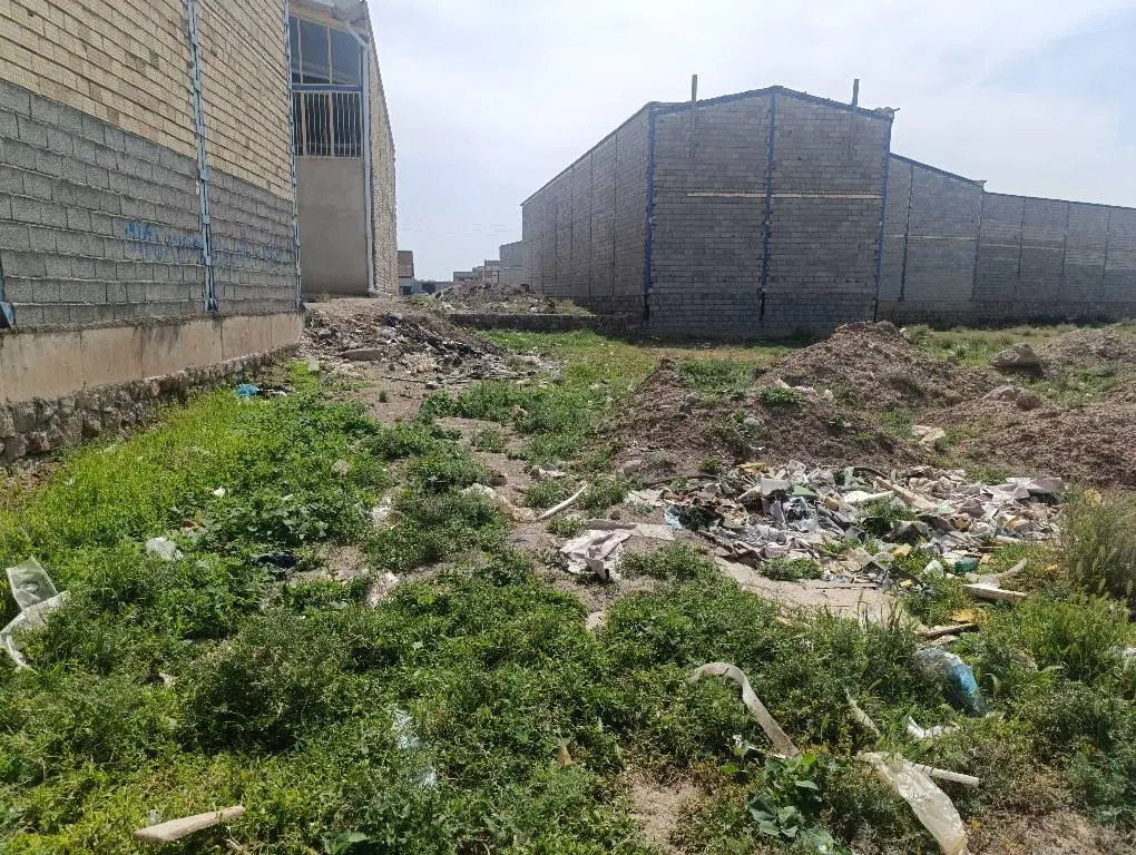زمین برای سوله جاده مایان نرسیده به خواجه دیزج