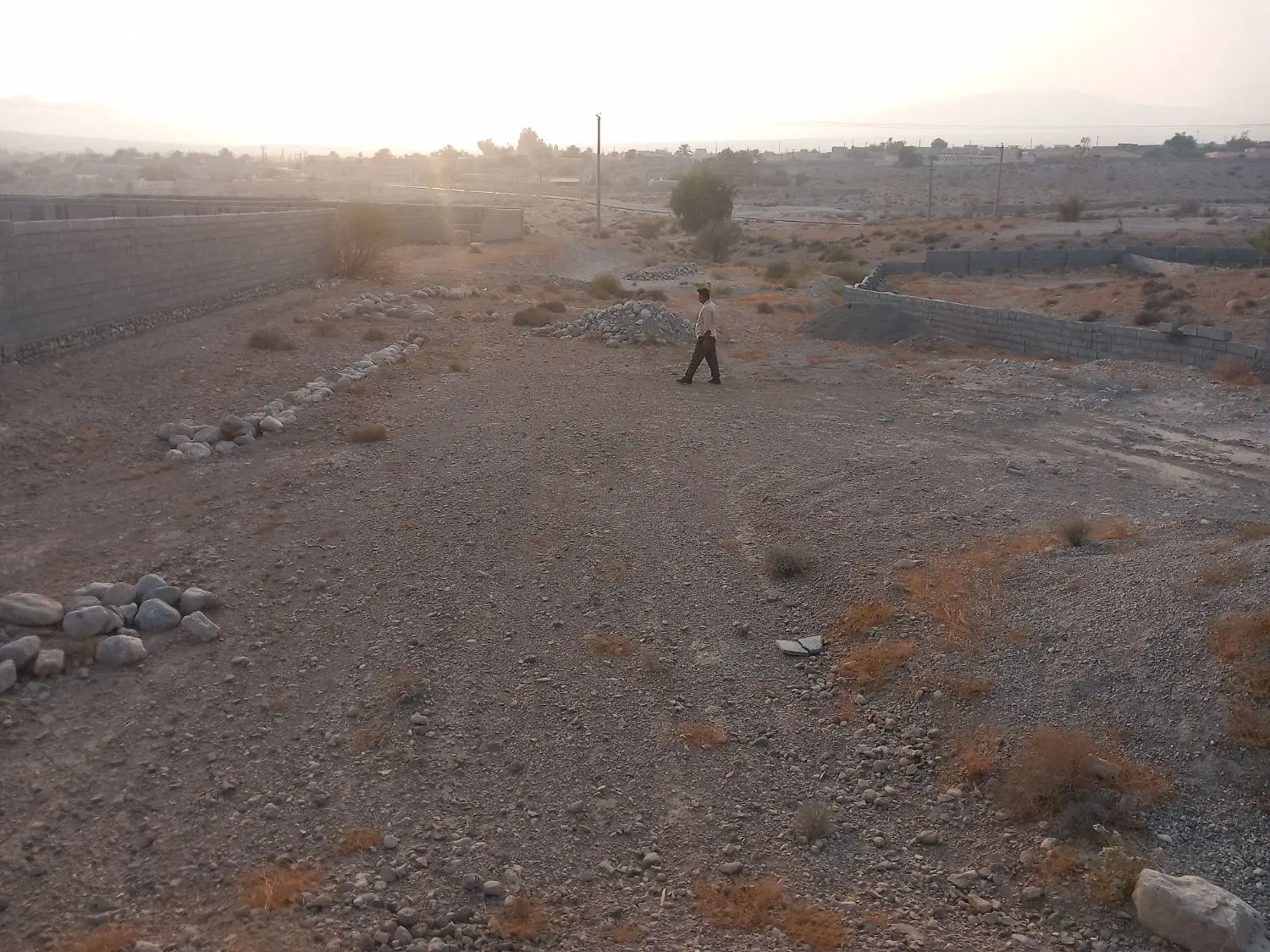 فروش یک قطعه زمین مسکونی واقع در روستای سیاهو