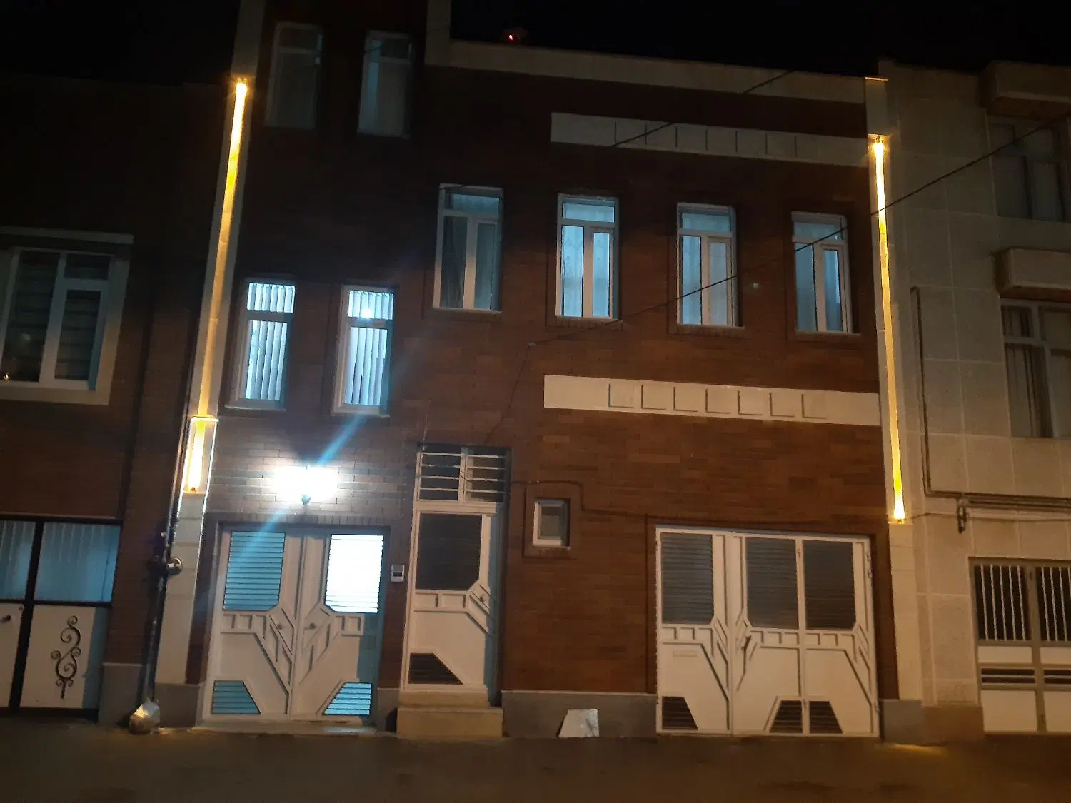 فروش منزل مسکونی ویلایی دوطبقه تمام اسکلت