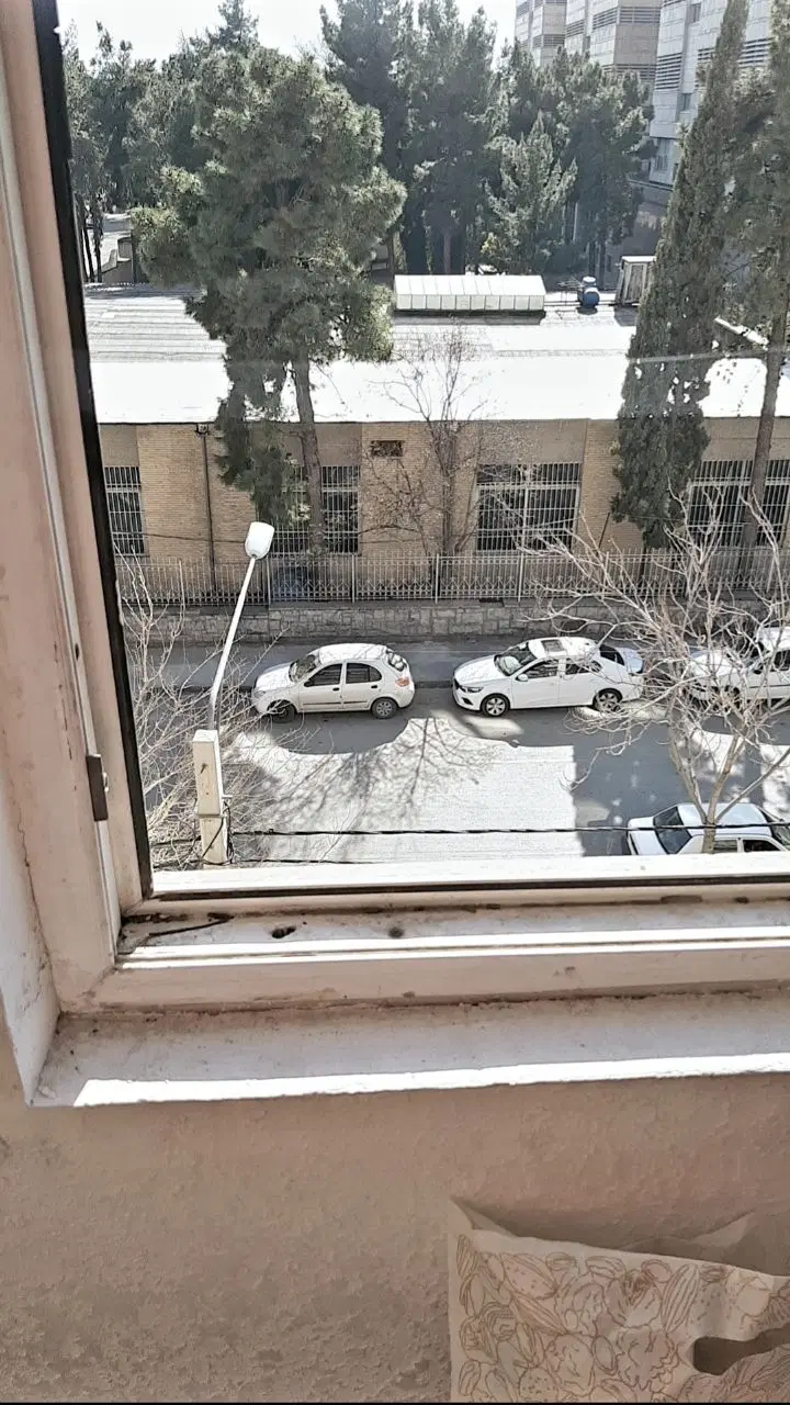 فروش ،واحد اداری روبه رودادگاه حقوقی _ساختمان وکلا