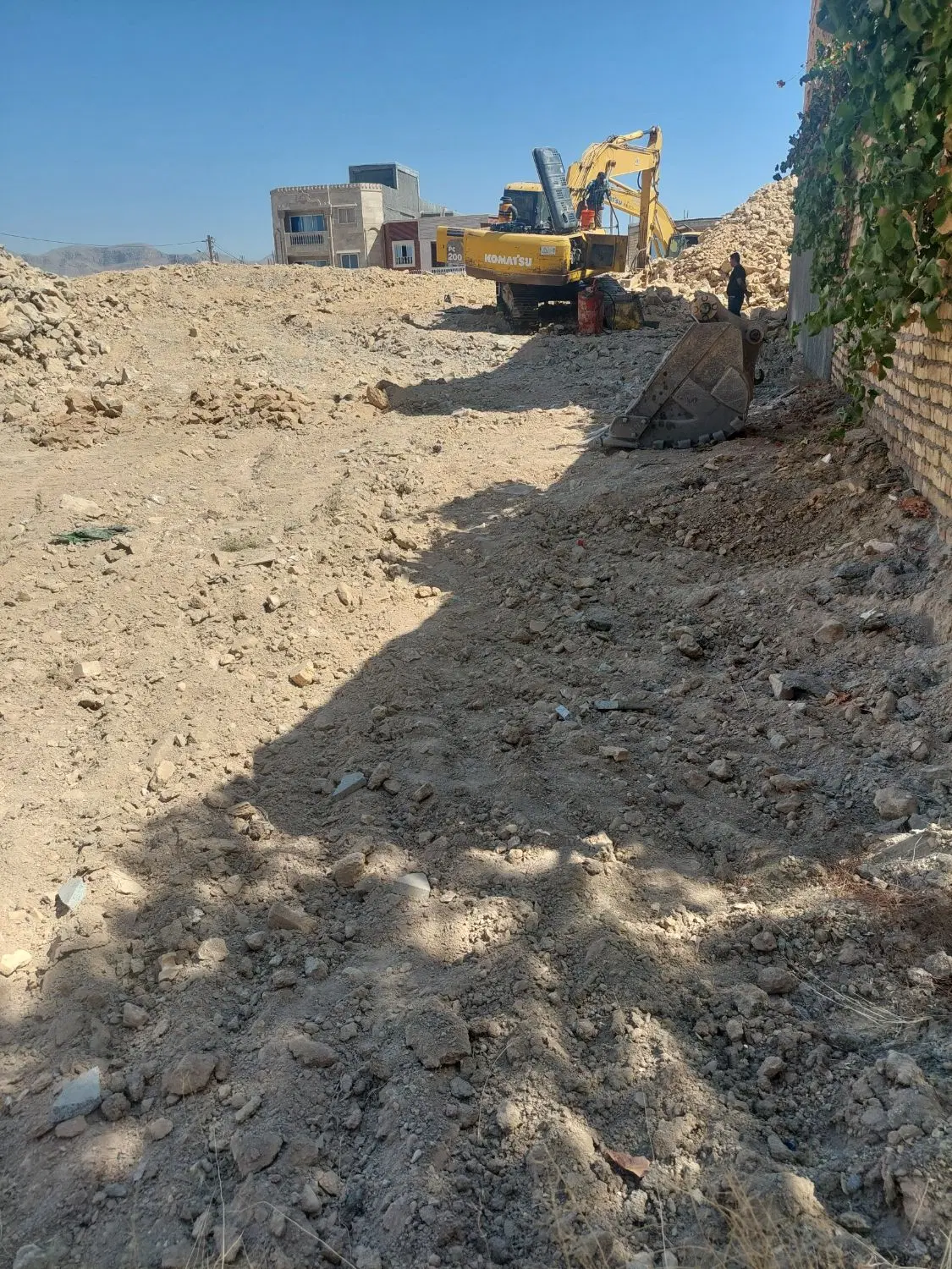فروش زمین ۲۴۷ متری