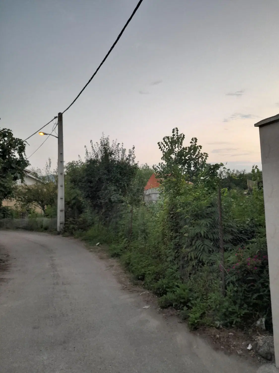 زمین مسکونی تک‌برگ سند