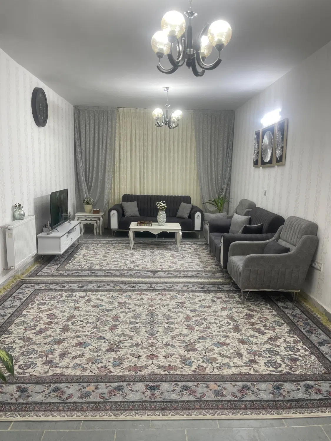 واحد مهرگان ،علامه