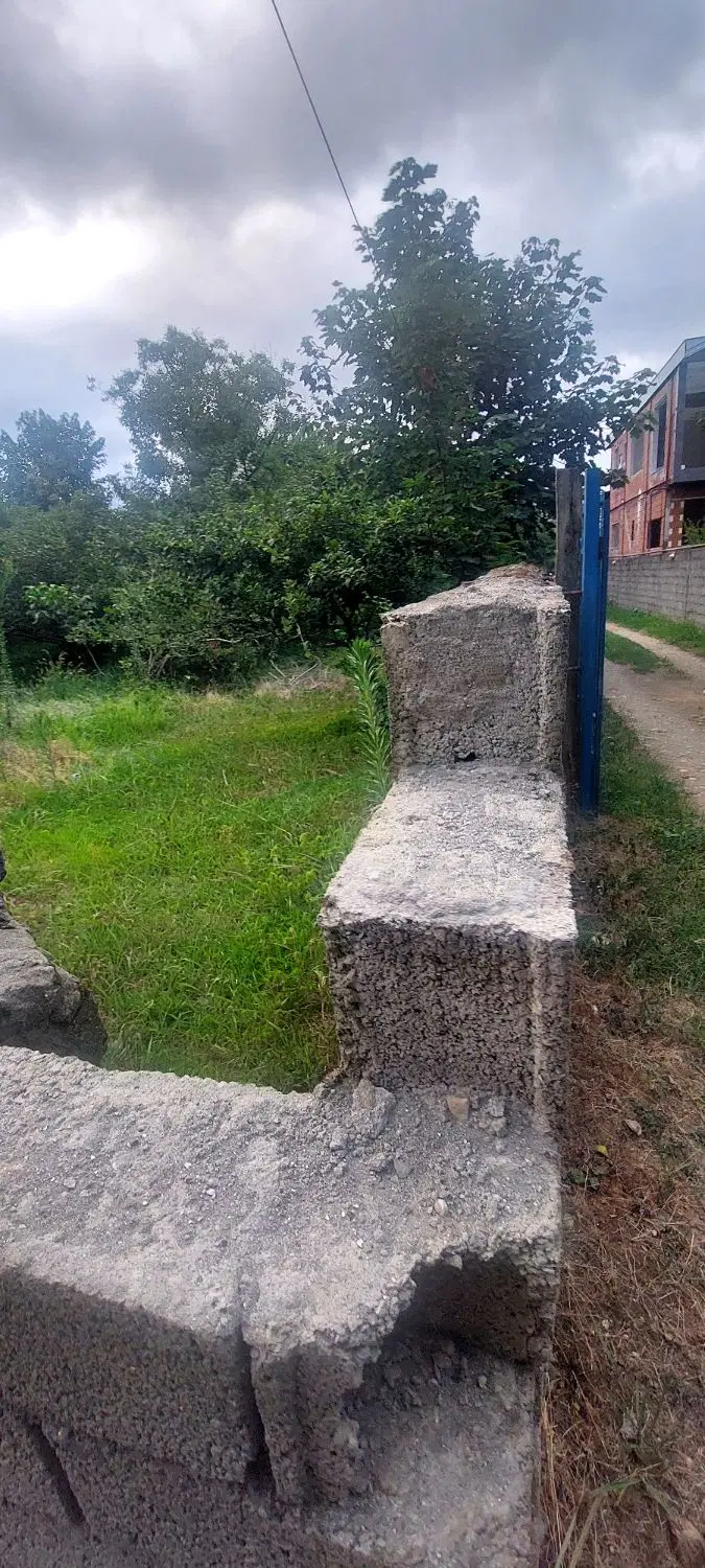 زمین مسکونی ۲۰۰ تا ۳۰۰ متر