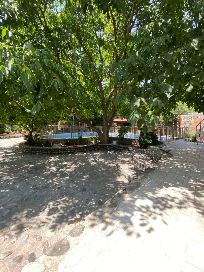 ویلانقلی ولاکچری در روستای آرام و توریستی کوشک زر