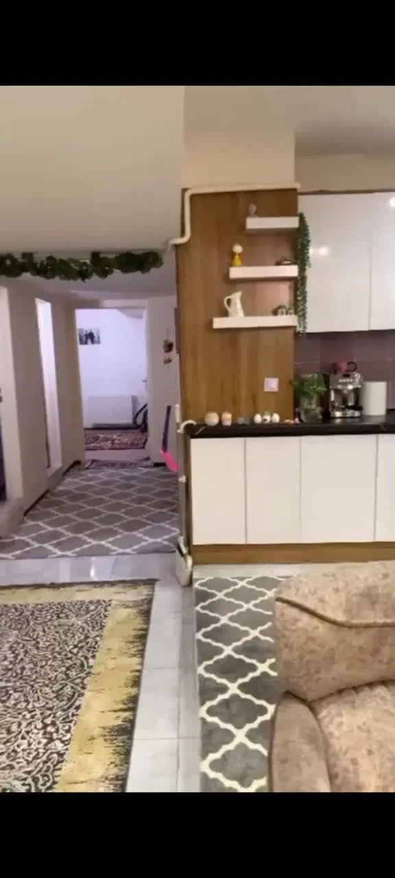 واحد فول لاکچری طبقه دوم فاز هشت