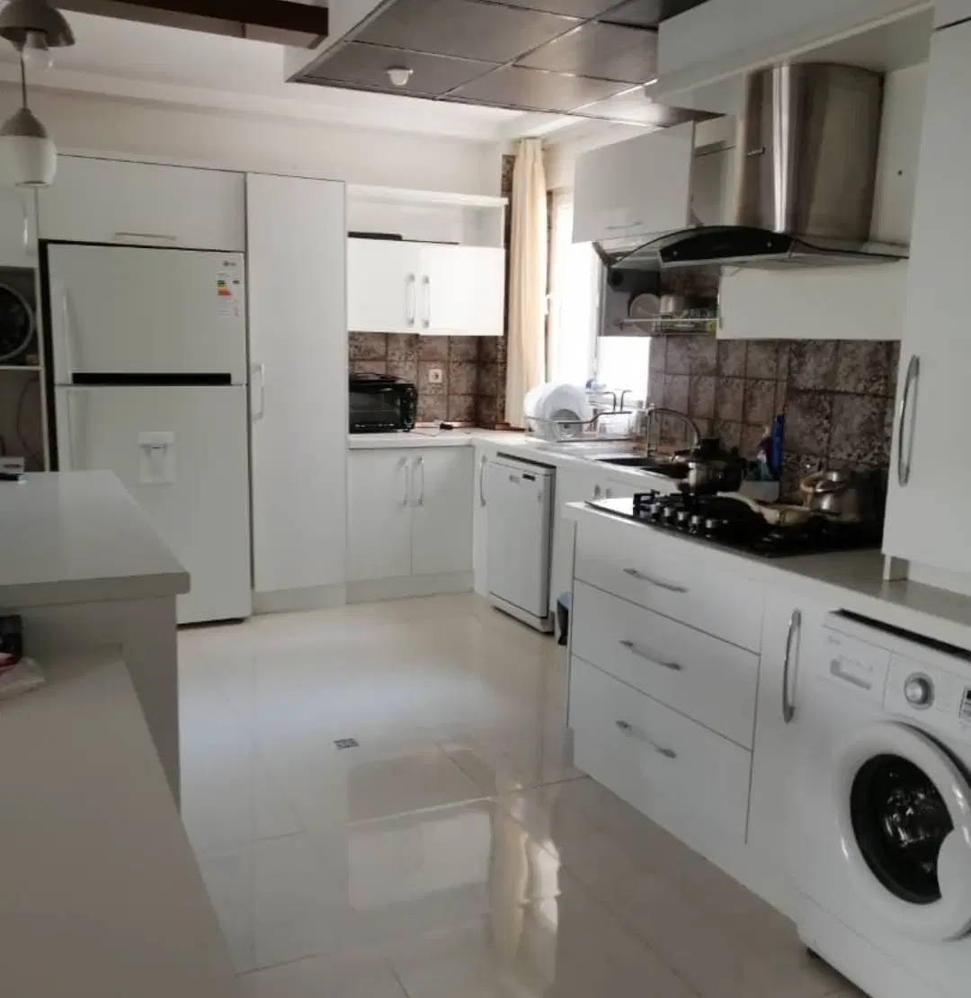 سه خواب 160 متر محدوده چنچنه ارم
