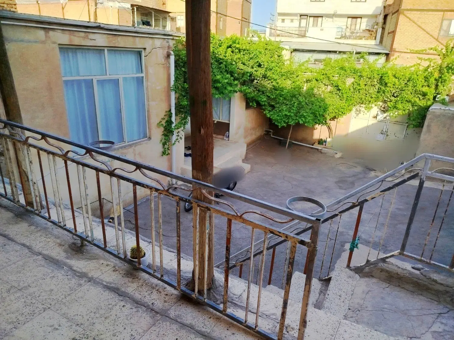 خانه‌کلنگی‌