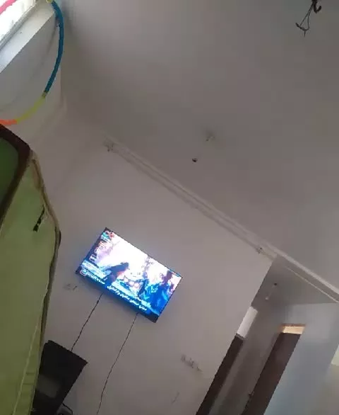دکه سرجاده اصلی ومنطقه زیتون هست