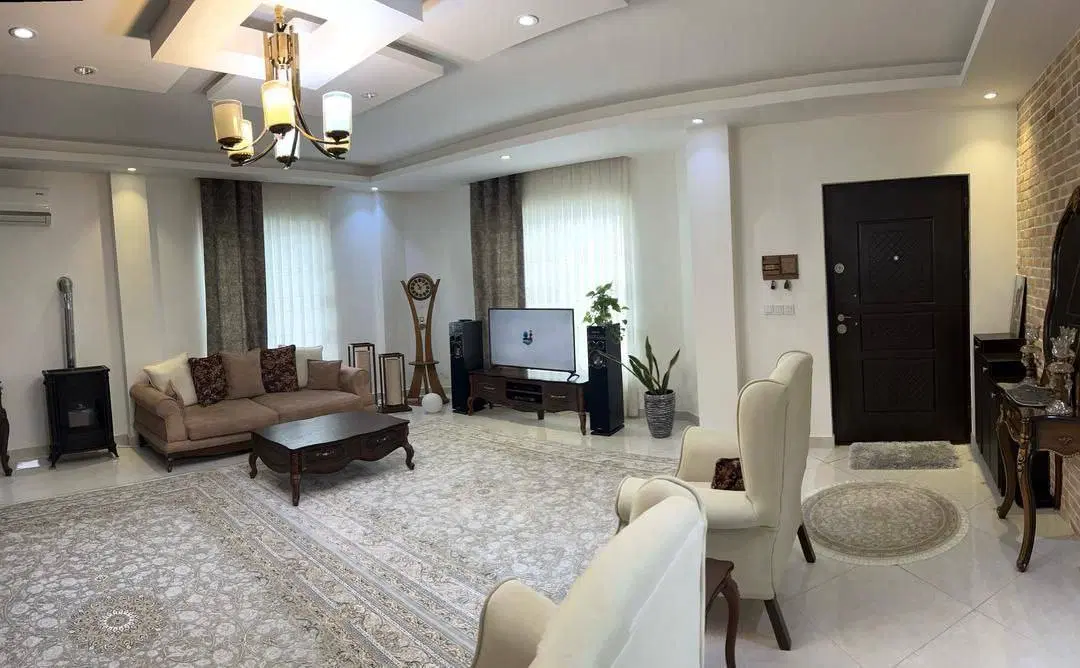فروش عمارت زیبای جنگلی،بااقساط بلندمدت