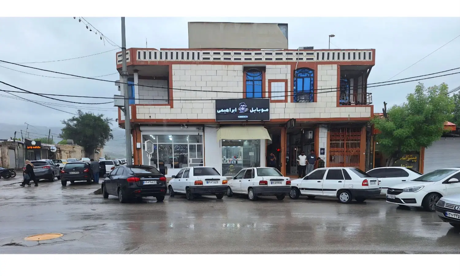 رهن و اجاره یک باب مغازه تجاری