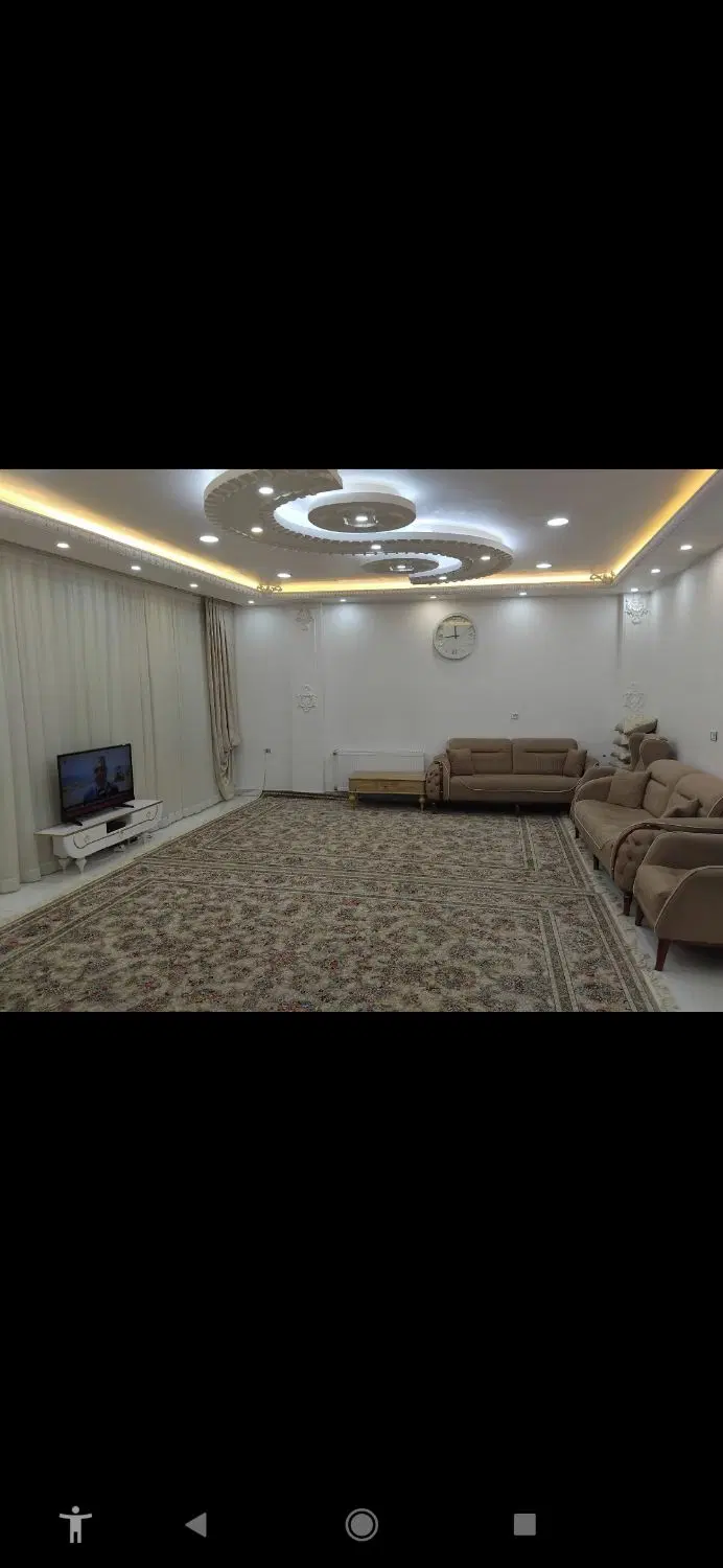 منزل دو طبقه تازه ساخت