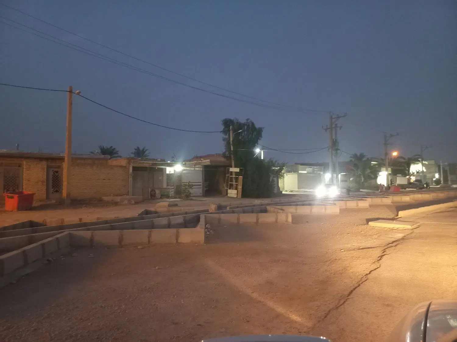 زمین مسکونی ۱۵۰ متری پشت بازار جزیره مینو