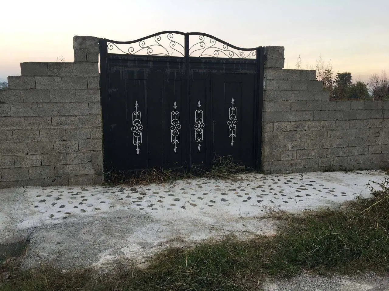 زمین ۳۴۴۵ متری با کاربری باغی و مسکونی