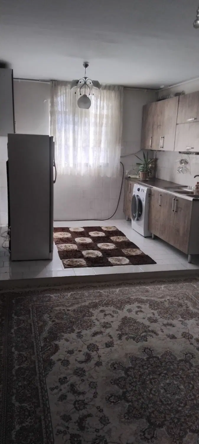 عدل کوچه ۷ تیر ۶۵ متر طبقه ۳
