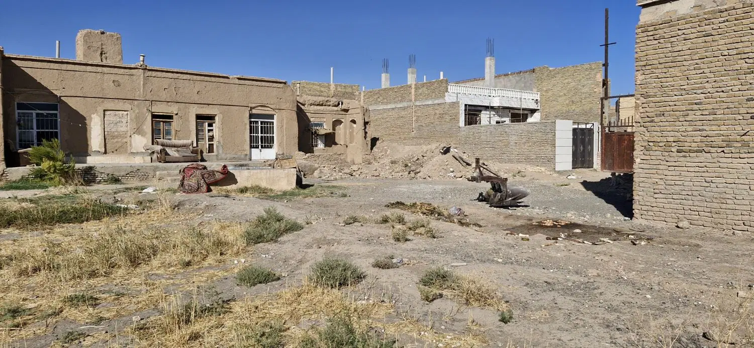 عمارت قدیمی