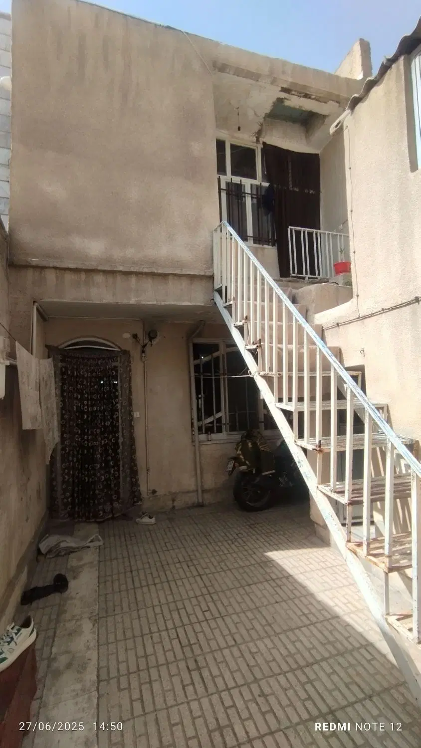 خانه ویلایی ۲ طبقه ۷۵ متر