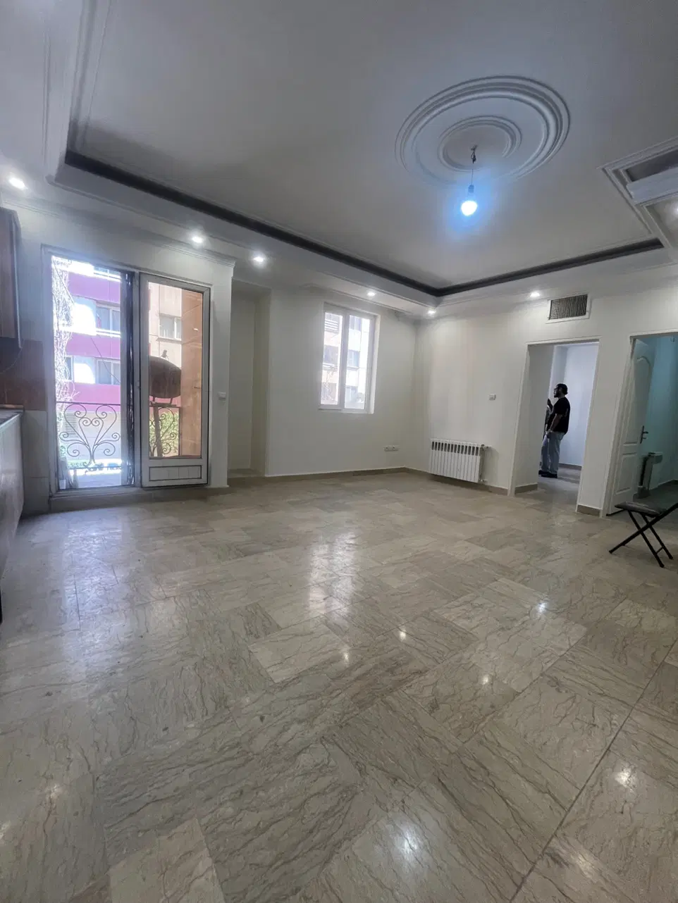 ۷۴ متر واحد ارزنده_نما و مشاعات بی نظیر