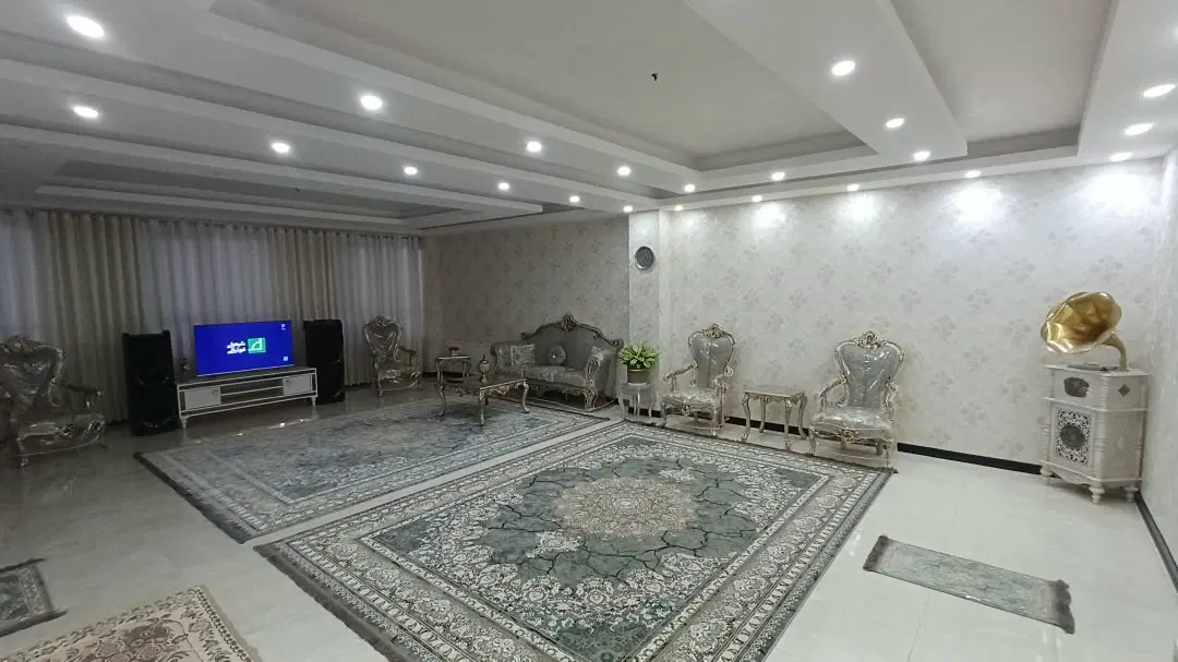 واحد ۱۳۵ متری در شهرک صنعتی