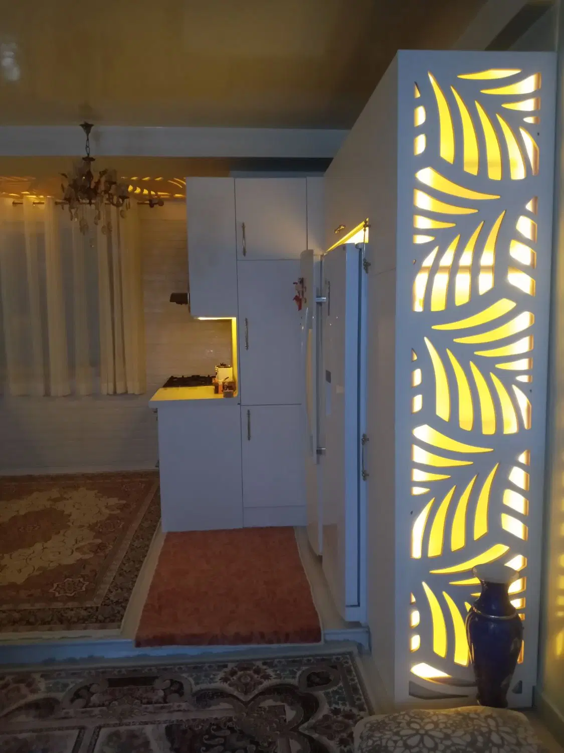 واحد ۸۳متری کوچه گلدیس