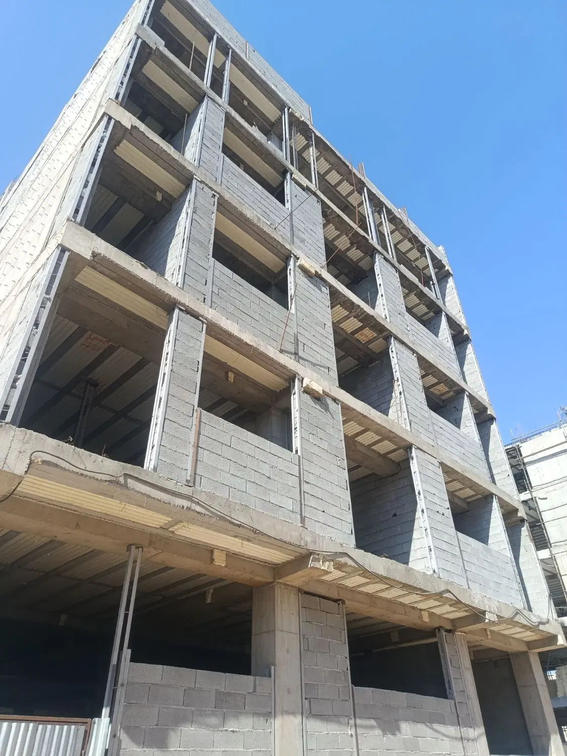 فروش فوری آپارتمان در حال ساخت