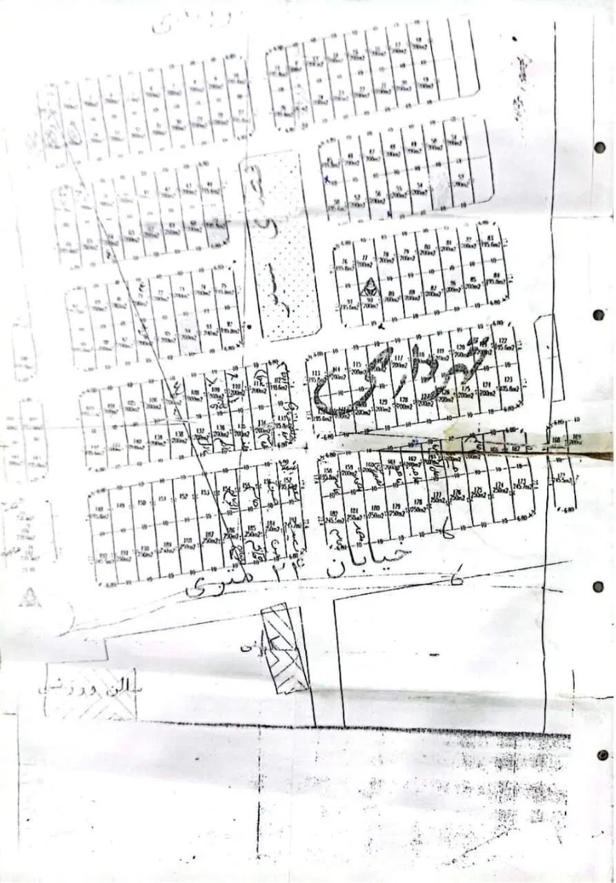 زمین مسکونی نبش ۲۰۰ متری پشت سالن آلبوجلال شمالی