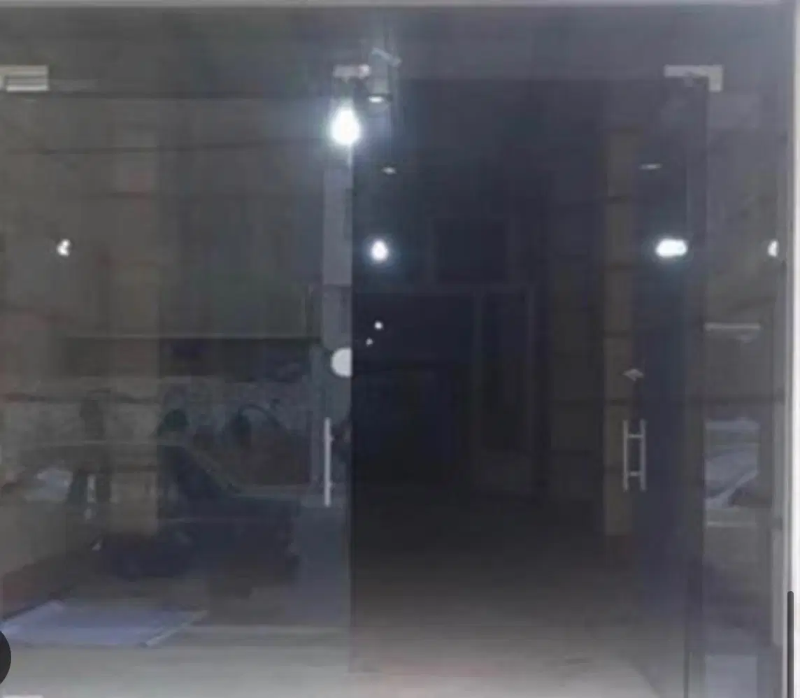 تجاری ۳۵ متری در خیابان آل نبی ۴