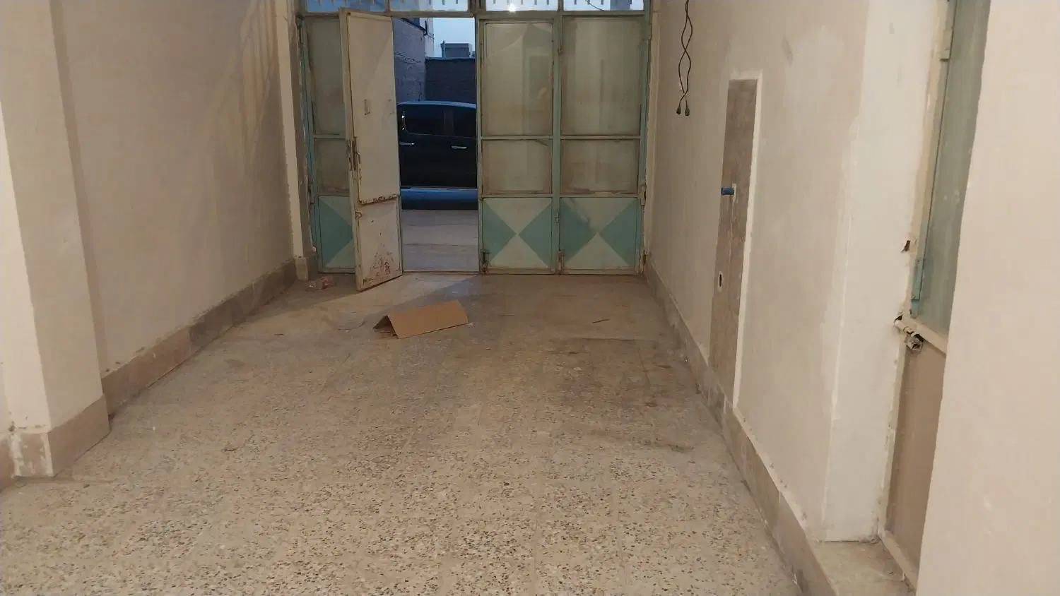 اجاره انبار یا پارکینگ شهر کیان