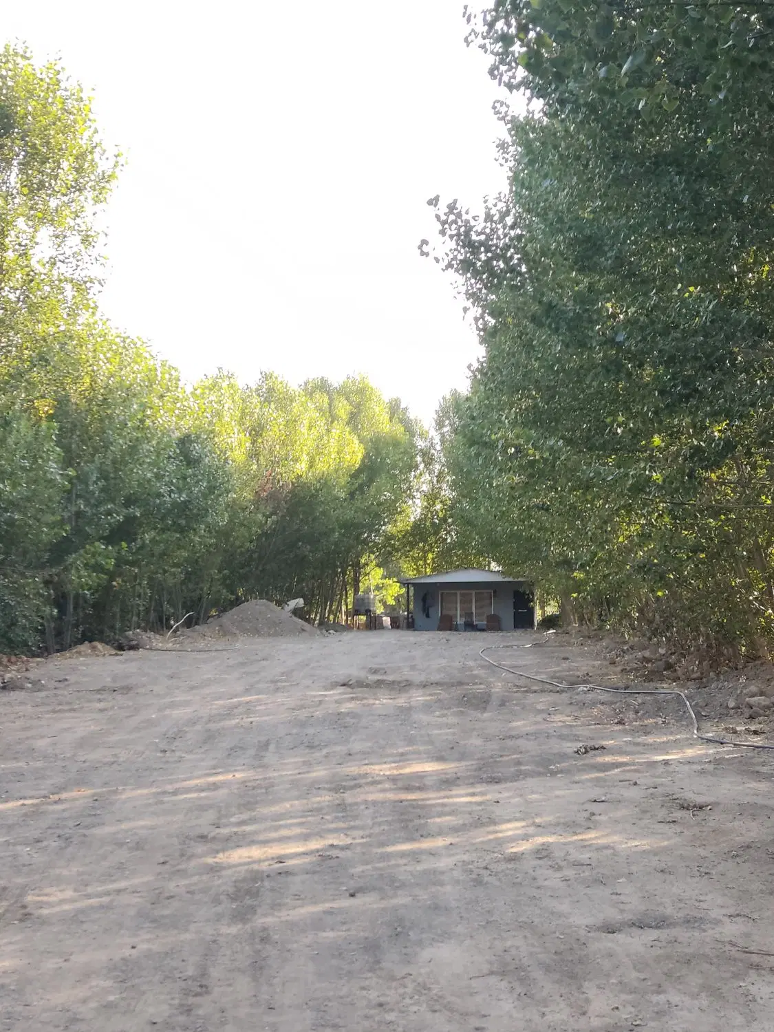 اجاره زمین برای کارگاه تیرچه بتونی و بلوک زنی