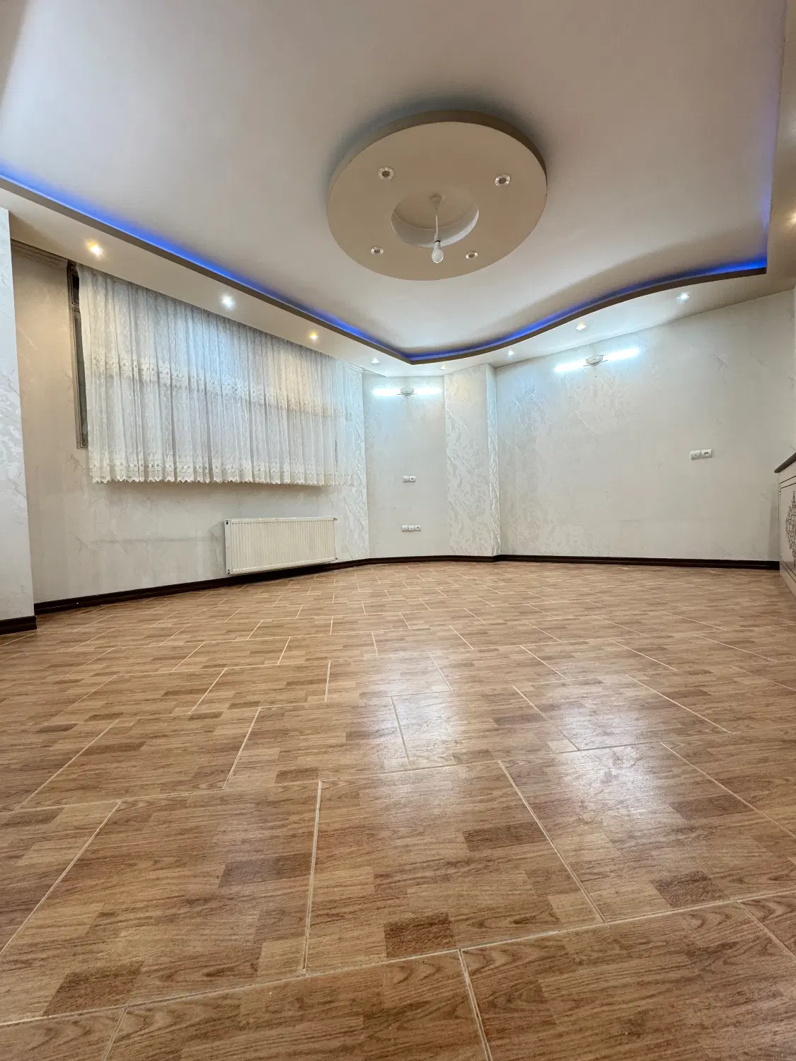 آپارتمان ۸۰ متری دوخوابه
