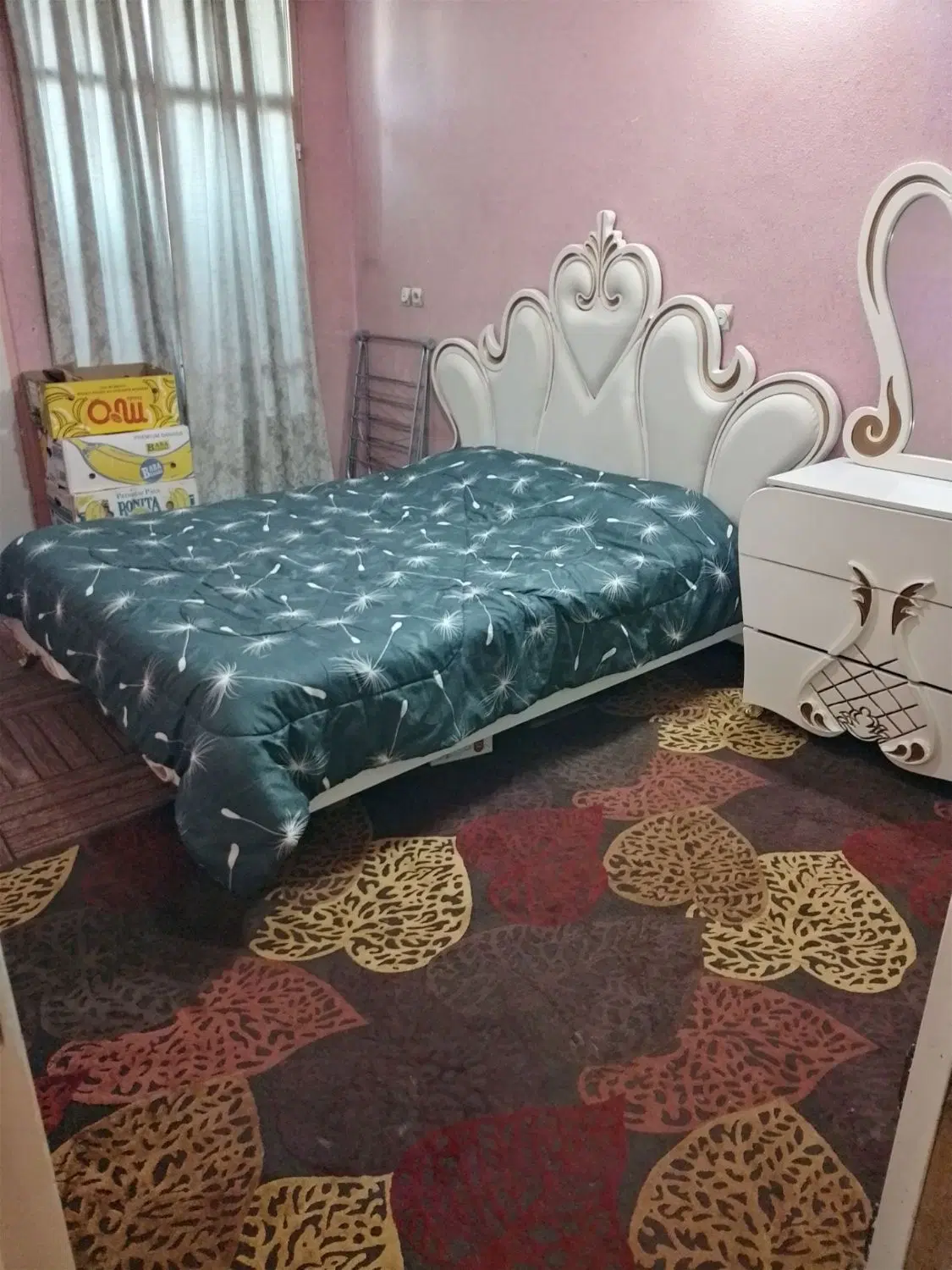 آپارتمان غرق درنور