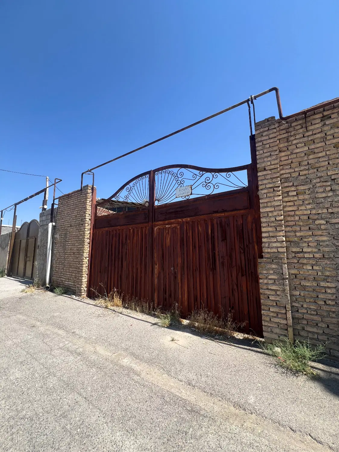 اجاره زمین حصار کشی شده