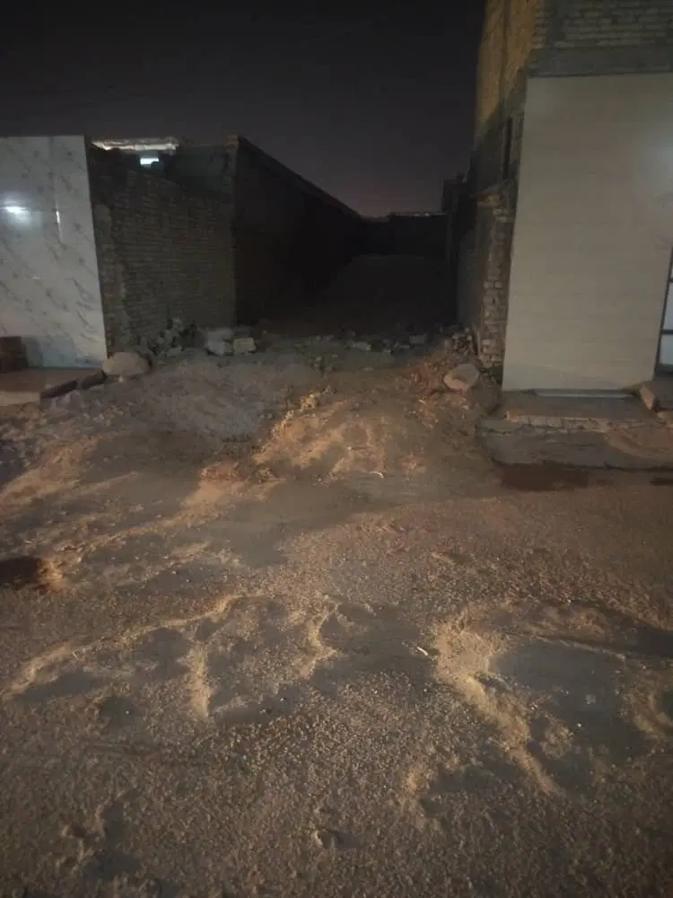 زمین 150متری