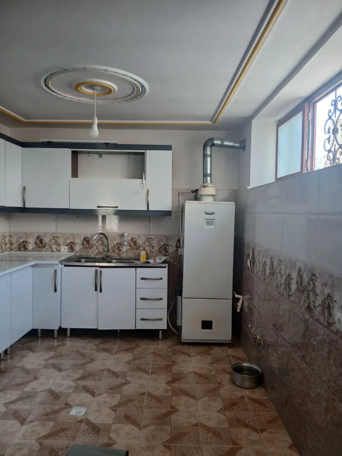 منزل مسکونی