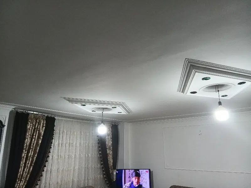 واحد۸۶متری‌خیابان‌آزادی