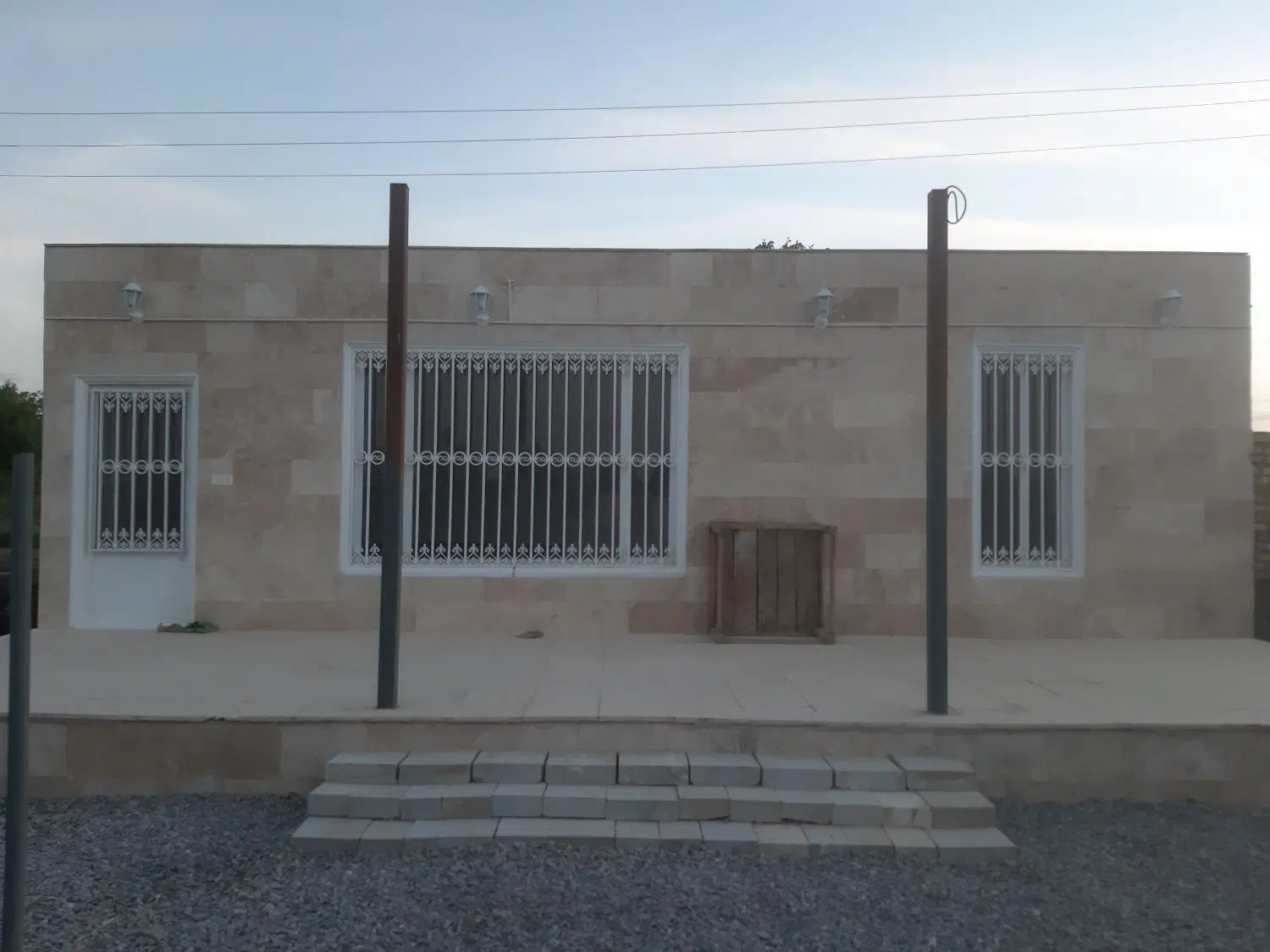 باغ ویلا ۱۰۰۰متری دوکله روستای ریحان علیا