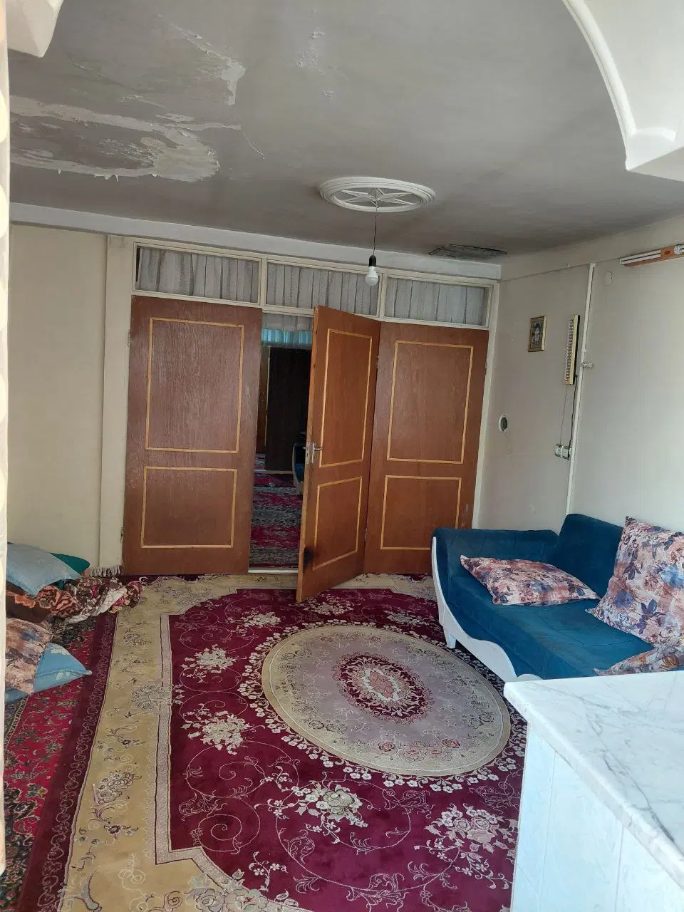 خانه ویلایی همراه مغازه تجاری 134متر شهرک نظامی