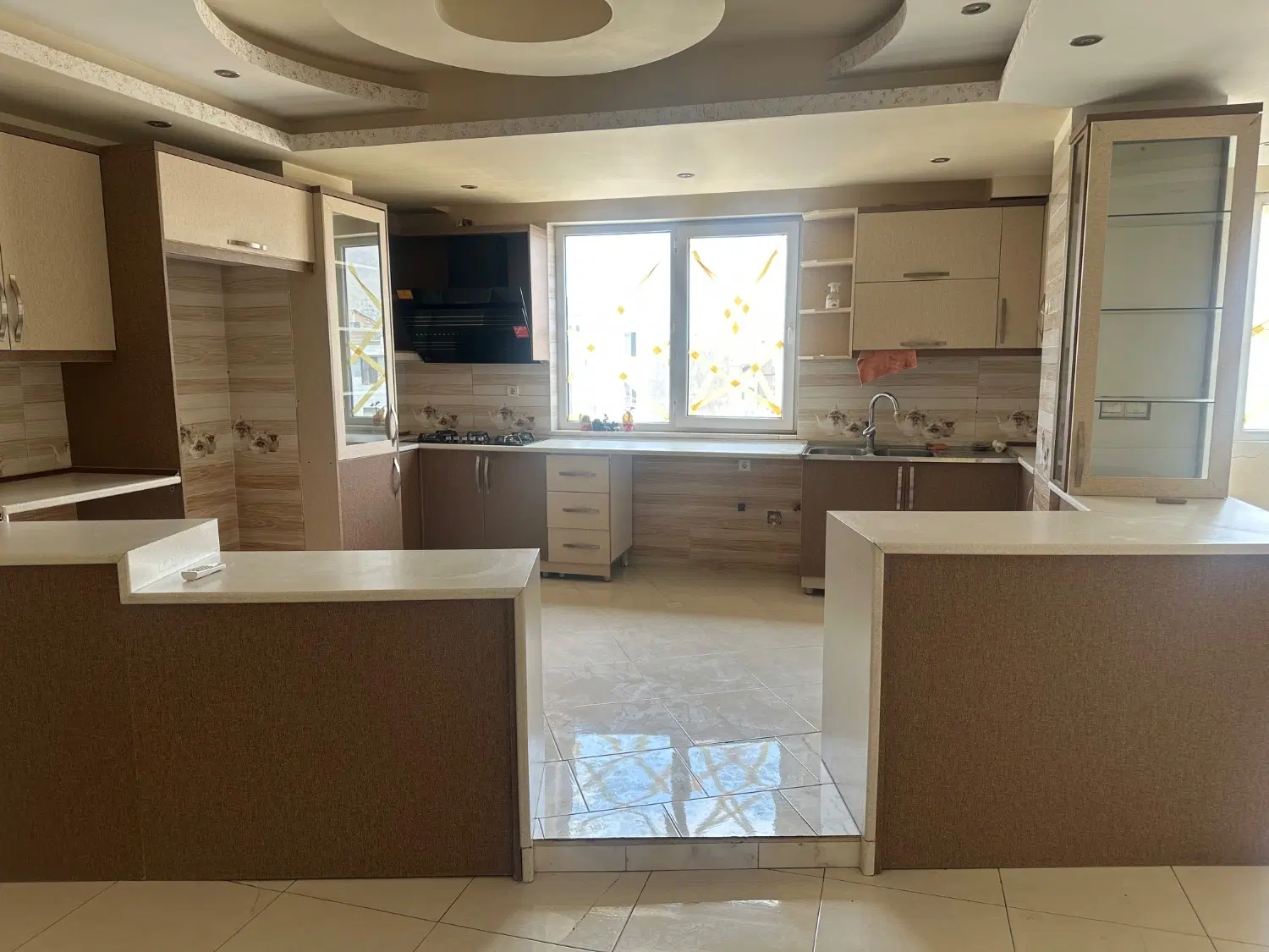 آپارتمان ۱۱۰ متری