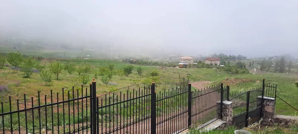 با غ لوکیشن بی نظیر