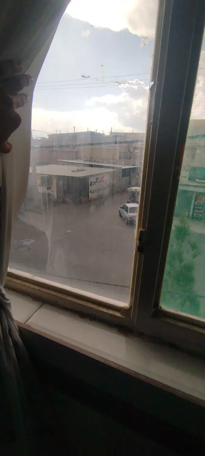 واحد و دوتا مغازه مهرشهر