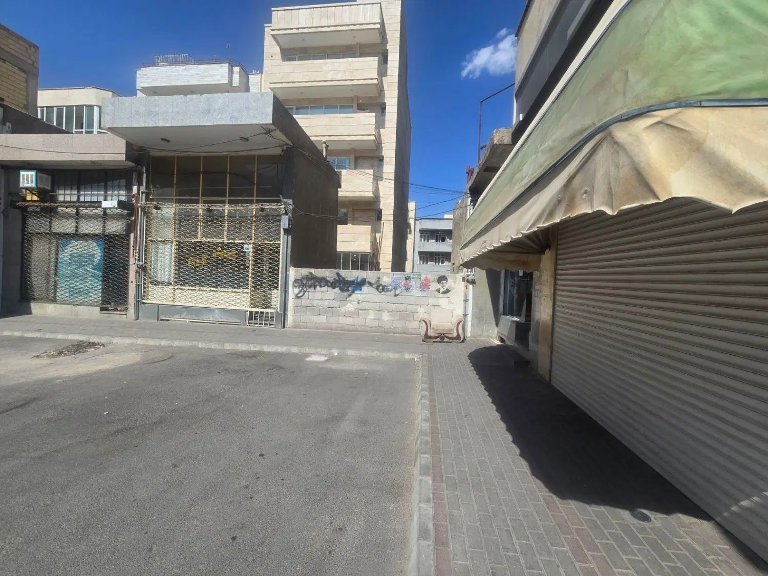 مغازه 25 متری