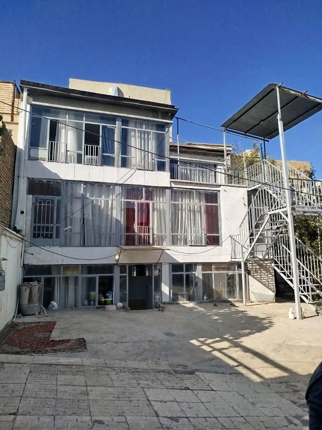 سوییت اجاره برای ایام ۴۸ ام تا ۱۲۰ نفر