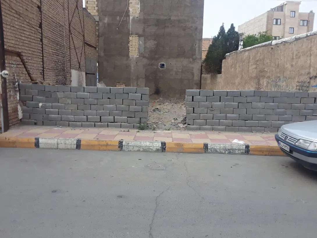 زمین تجاری مسکونی سند تک برگ با بر ۹