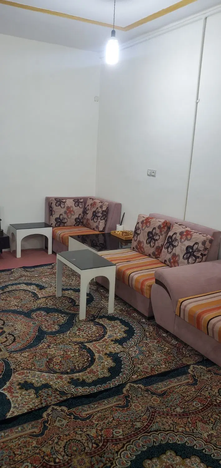 واحد طبقه بالا