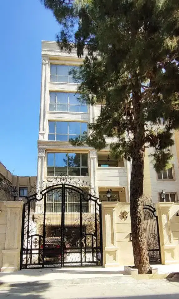 ۱۶۰متر*متریال فول*شمالی*صفر