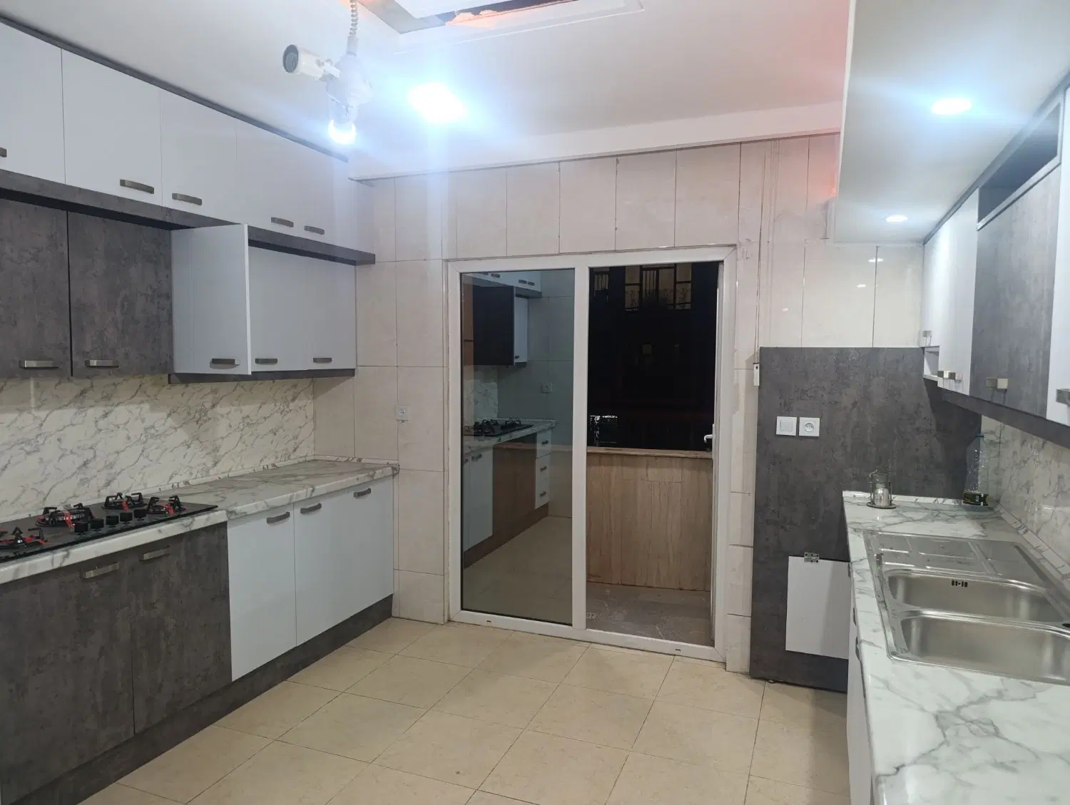 فروش آپارتمان ۷۵ متر دوخواب دلباز و خوش‌نور